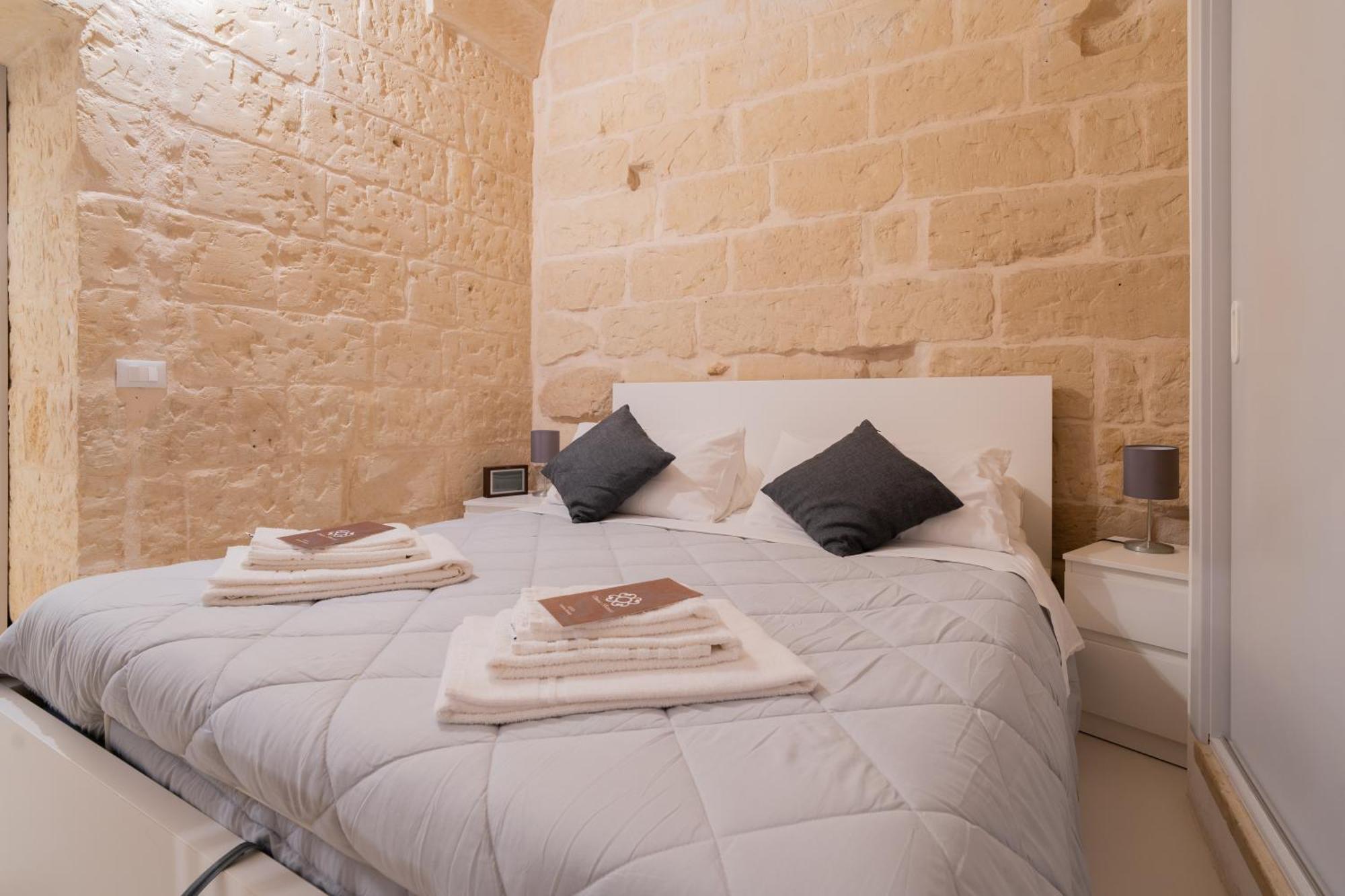Dimora Barocca Apartment Irene Lecce Buitenkant foto