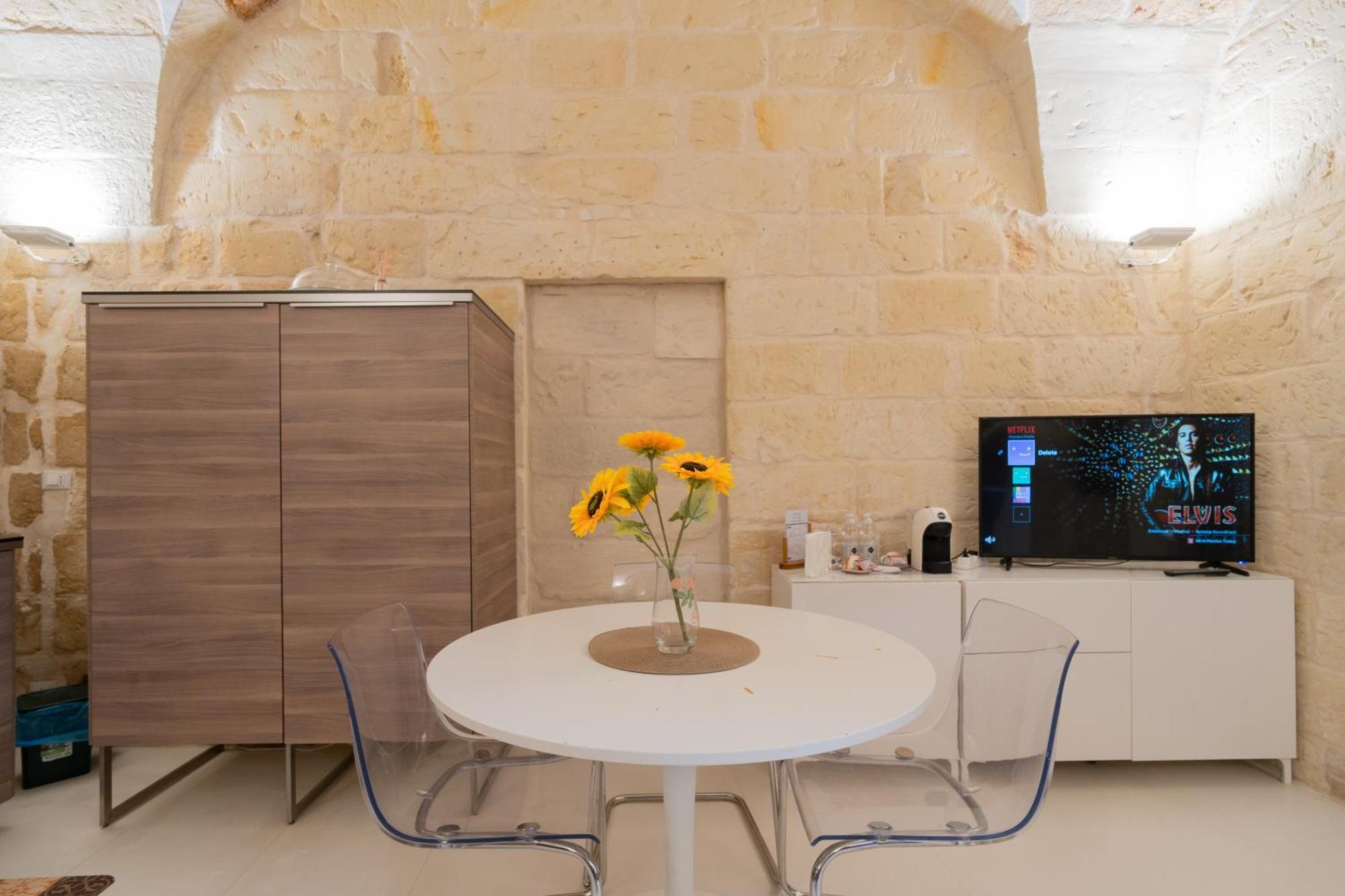 Dimora Barocca Apartment Irene Lecce Buitenkant foto